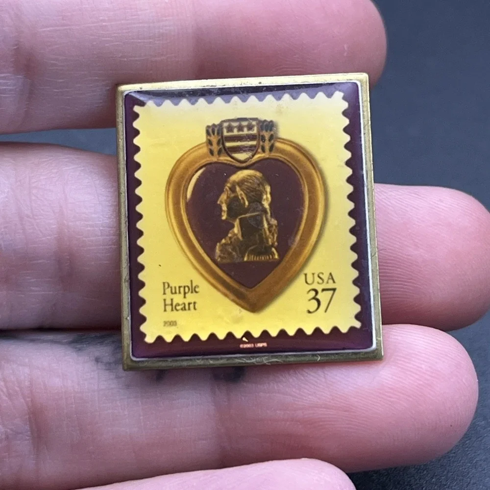 USPS United States‎ Postal Service Stamp Purple Heart Medal Lapel Hat Pin